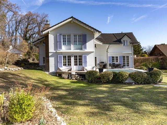 Wunderschöne Villa im Herzen der Natur