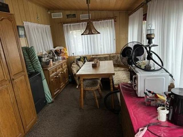 Wunderschöner Bungalow mit garten im berliner ortsteil neukölln Mit amtliche Wohnanmeldung