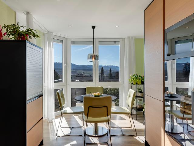 Wunderschönes Apartment von 150 m2 Wohnfläche, neu renoviert