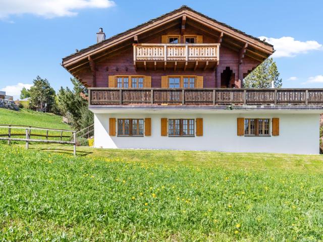 Wunderschönes Blockhaus in ruhiger Lage außergewöhnliche Lage