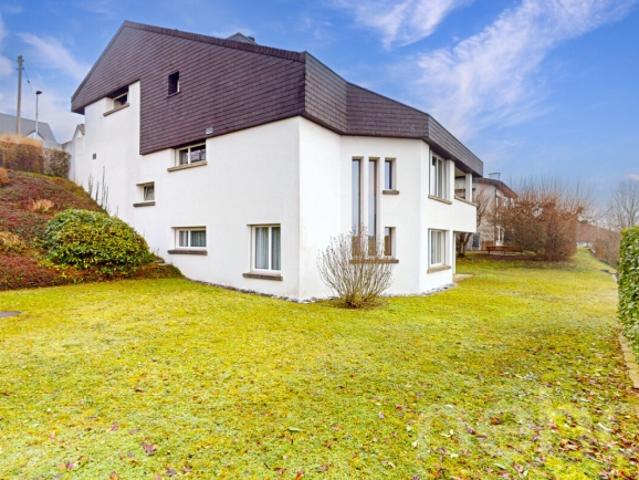 Wunderschönes Einfamilienhaus in Uhwiesen mit atemberaubender Aussicht