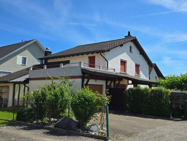 Wunderschönes Einfamilienhaus mit freier Sicht in Basadingen