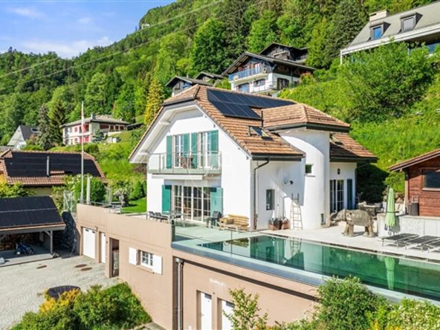Wunderschönes Familienanwesen mit Seeblick und Schwimmbad in Blonay
