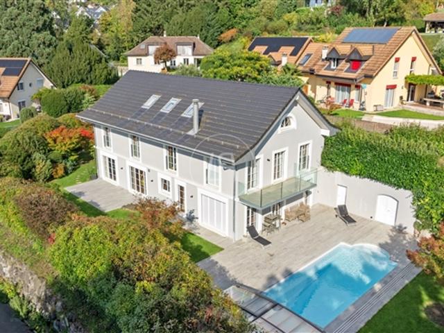 Wunderschönes Familienanwesen mit Seeblick und Schwimmbad in Blonay