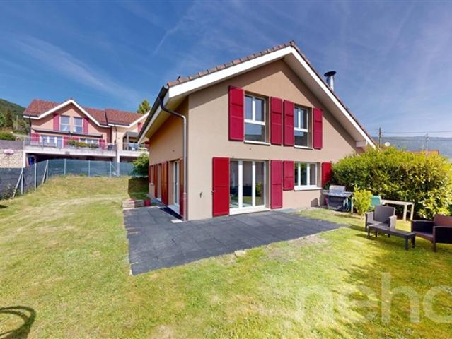 Wunderschönes freistehendes Haus mit 5,5 Zimmern