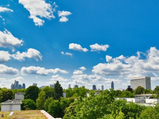 Wunderschönes Penthouse mit Blick auf die Skyline