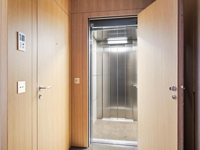 Wunderschönes Penthouse mit direktem Aufzugszugang
