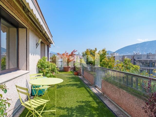Wunderschönes Penthouse mit Terrasse im Herzen von Carouge