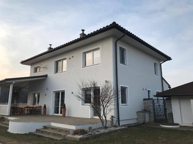 Wunderschönes Toskana EFH mit umlaufender Terrasse und 2 Heizsystemen