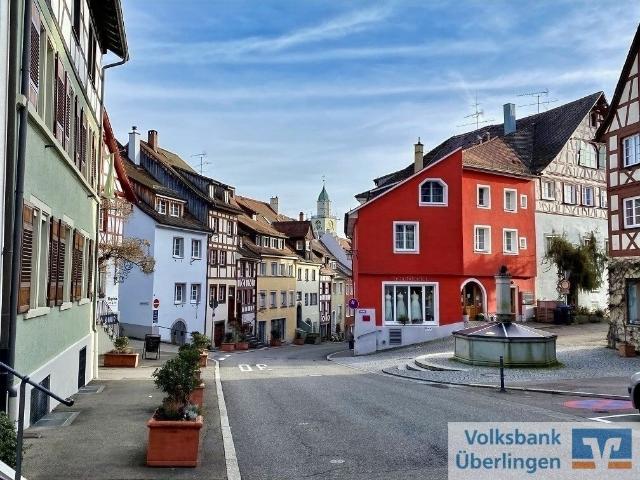 Wunderschönes, voll saniertes 5 Parteien Haus mit 2 Gewerbeeinheiten im Überlinger Dorf