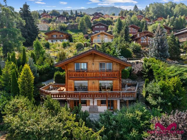 Wunderschönes 5,5 Zimmer Chalet mit Aussicht – Verkauf an Ausländer