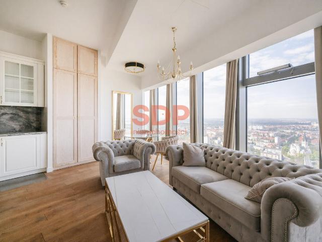 Wynajmuj w Sky Tower na 28 piętrze z widokiem na Wrocław