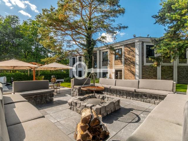 Wynajmę dom wolnostojący 434,12 m² przy lesie Warszawa