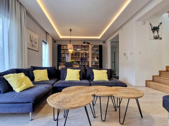 Wynajmę dom 135 m² ul. Krakowskie Przedmieście, Zielonki