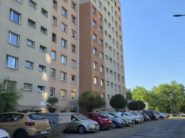 Wynajmę kawalerkę 23 m² w Katowicach z windą i remontem