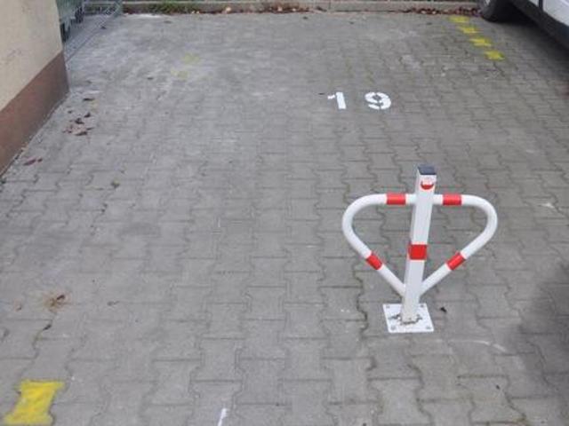 Wynajmę miejsce parkingowe naziemne od 100zł Drohobycka