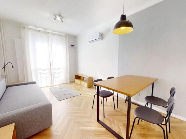 Wynajmę mieszkanie 49 m² Warszawa, Śródmieście
