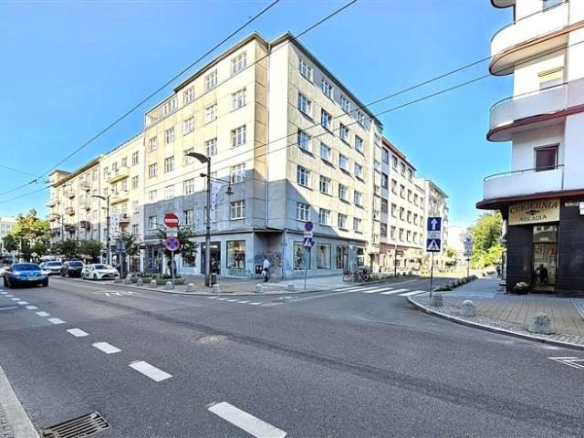 Wynajmę mieszkanie 54 m² ul. Wybickiego, Gdynia, Śródmieście