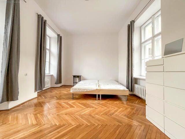 Wynajmę mieszkanie 55 m² Kraków, Stare Miasto