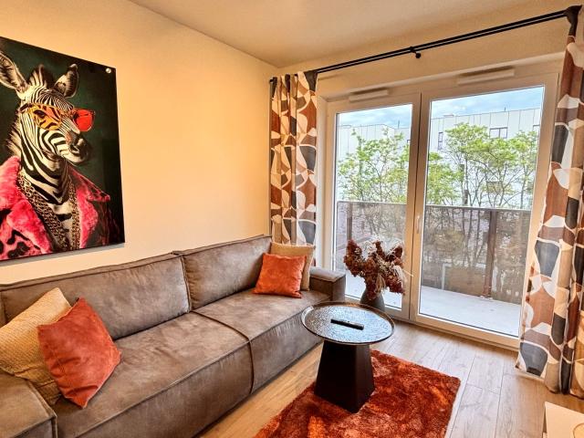 Wynajmę mieszkanie w apartamentowcu m2 z aneksem kuchennym 45,50 m² Wrocław, Krzyki
