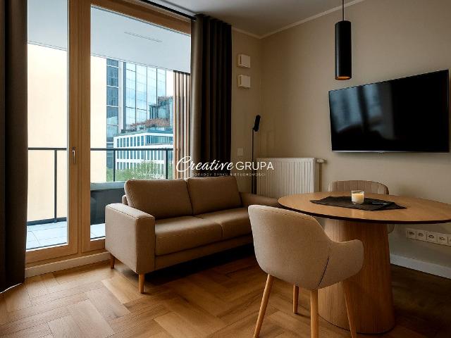 Wynajmę mieszkanie w apartamentowcu m2 z kuchnią w zabudowie 35,50 m² Warszawa, Wola