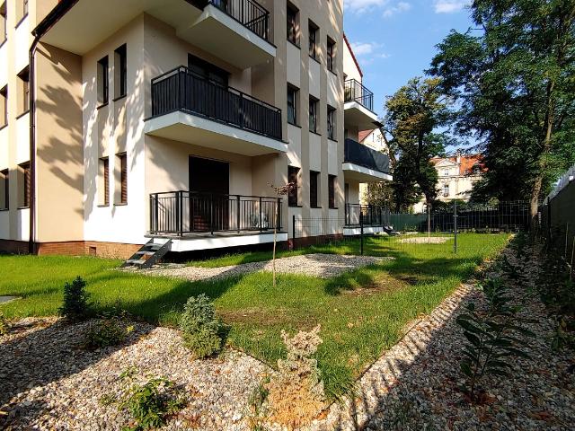 Wynajmę mieszkanie w apartamentowcu m2 z kuchnią z oknem 37 m² Legnica, Tarninów