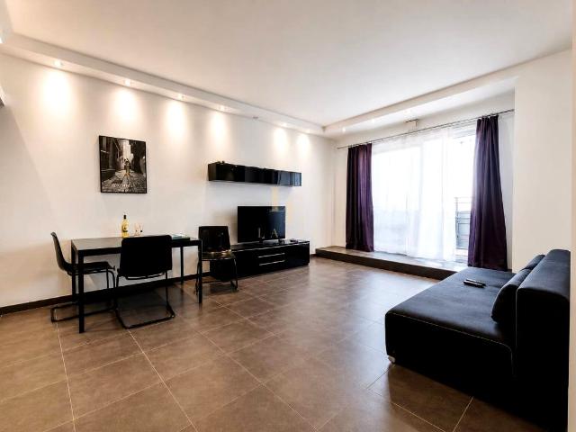 Wynajmę mieszkanie w apartamentowcu m2 z oddzielną kuchnią 56 m² Warszawa, Wola