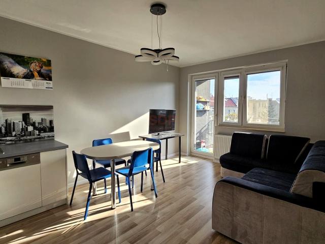 Wynajmę mieszkanie w apartamentowcu m3 z aneksem kuchennym 58 m² Wrocław, Szczepin