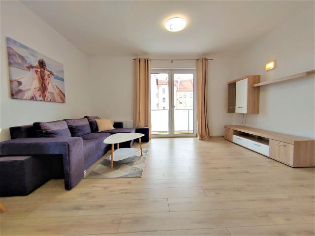 Wynajmę mieszkanie w apartamentowcu m3 z kuchnią z oknem 60 m² ul. Żółkiewskiego, Legnica, Tarninów