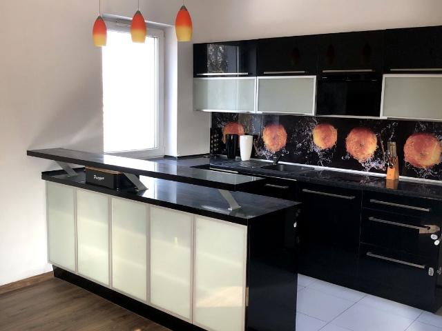 Wynajmę mieszkanie w apartamentowcu m3 z kuchnią z oknem 61 m² ul. Majnusza, Zabrze