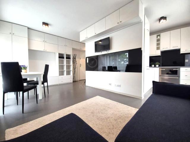 Wynajmę mieszkanie w apartamentowcu kawalerka z aneksem kuchennym 27,41 m² Wrocław, Brochów