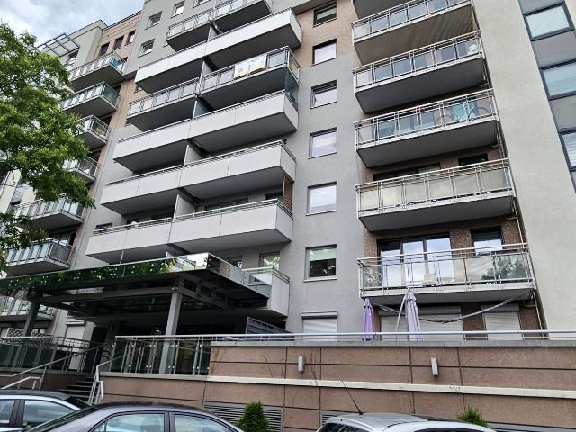 Wynajmę mieszkanie w apartamentowcu kawalerka z kuchnią w zabudowie 34,50 m² Wrocław, Stare Miasto