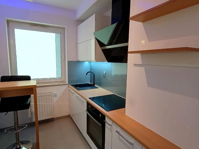 Wynajmę mieszkanie w apartamentowcu 51,24 m² nad rzeką Wrocław, Ołbin