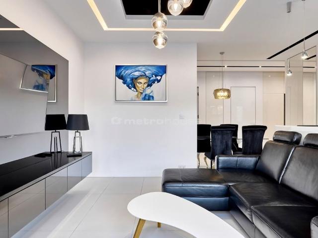 Wynajmę mieszkanie w apartamentowcu 65 m² wysoki standard Warszawa, Miasteczko Wilanów