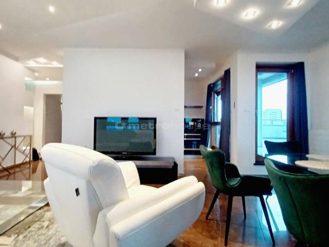 Wynajmę mieszkanie w apartamentowcu 85,79 m² wysoki standard Warszawa, Śródmieście