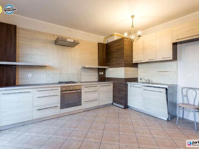 Wynajmę mieszkanie w bloku mieszkalnym m4 z aneksem kuchennym 100 m² ul. Kasztanowa, Bąkowo