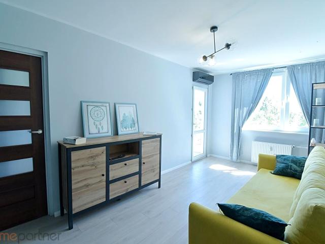 Wynajmę mieszkanie w bloku mieszkalnym m4 z aneksem kuchennym 63 m² Wrocław, Psie Pole