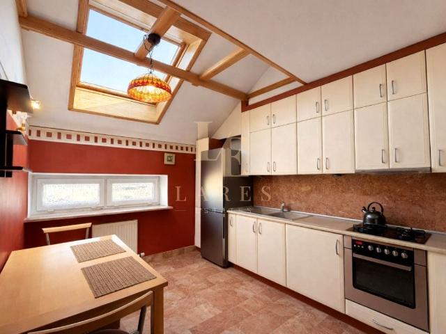 Wynajmę mieszkanie w bloku mieszkalnym m5 z oddzielną kuchnią 160 m² ul. Sengera Cichego, Ursynów