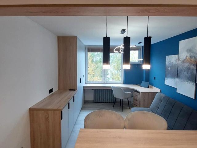 Wynajmę mieszkanie w bloku mieszkalnym m2 z aneksem kuchennym 36 m² Kraków