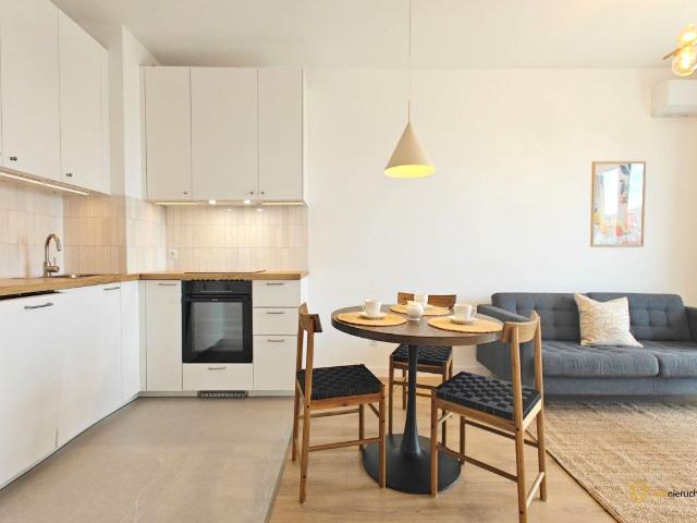 Wynajmę mieszkanie w bloku mieszkalnym m2 z aneksem kuchennym 40 m² Wrocław, Popowice