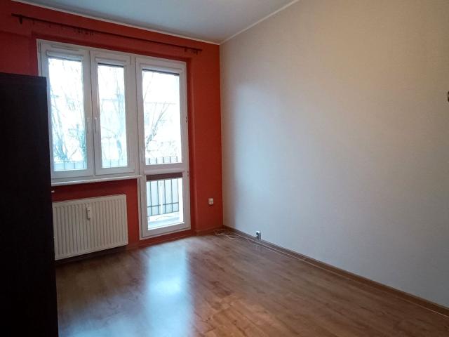 Wynajmę mieszkanie w bloku mieszkalnym m2 z kuchnią w zabudowie 36 m² Poznań, Rataje