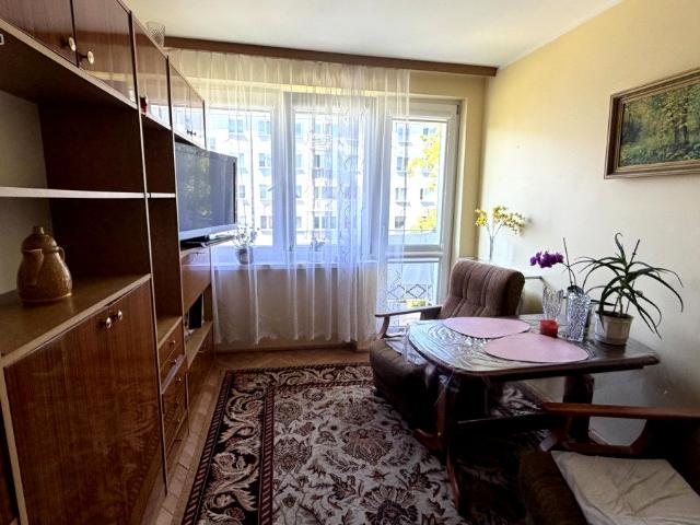 Wynajmę mieszkanie w bloku mieszkalnym m2 z kuchnią z oknem 33 m² Gdańsk, Przymorze
