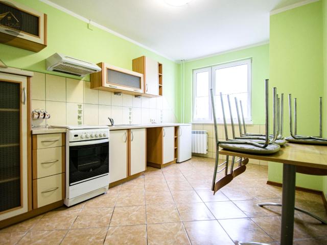 Wynajmę mieszkanie w bloku mieszkalnym m2 z kuchnią z oknem 50,40 m² ul. Śląskiej, Świdnica, Zawiszów