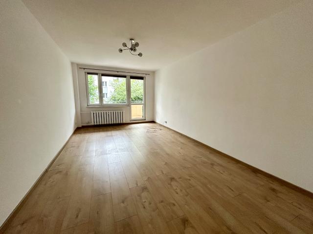 Wynajmę mieszkanie w bloku mieszkalnym m2 z kuchnią z oknem 50 m² ul. Morcinka, Tarnowskie Góry, Przyjaźń
