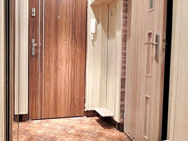 Wynajmę mieszkanie w bloku mieszkalnym m2 z kuchnią z oknem 52,30 m² Częstochowa, Tysiąclecie
