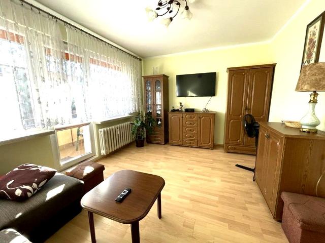 Wynajmę mieszkanie w bloku mieszkalnym m2 z kuchnią z oknem 52,97 m² Gryfino