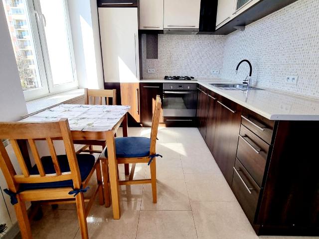 Wynajmę mieszkanie w bloku mieszkalnym m2 z kuchnią z oknem 52 m² Białystok, Centrum