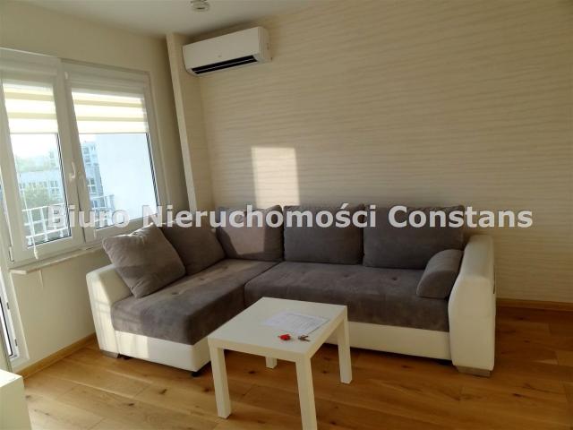 Wynajmę mieszkanie w bloku mieszkalnym m2 z oddzielną kuchnią 34,30 m² ul. Baczyńskiego, Częstochowa