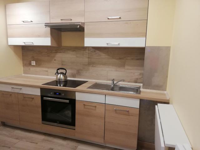 Wynajmę mieszkanie w bloku mieszkalnym m2 z oddzielną kuchnią 36 m² Rzeszów, Staromieście