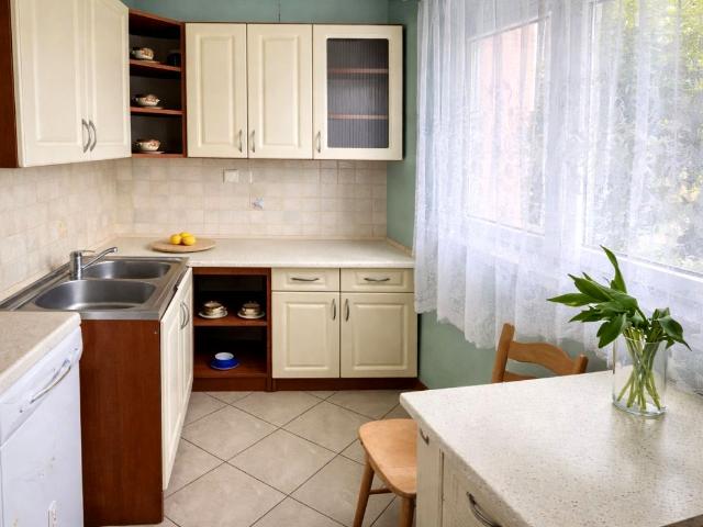 Wynajmę mieszkanie w bloku mieszkalnym m2 z oddzielną kuchnią 37,10 m² Białystok, Antoniuk